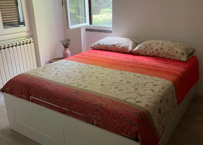 & Mountain アパート