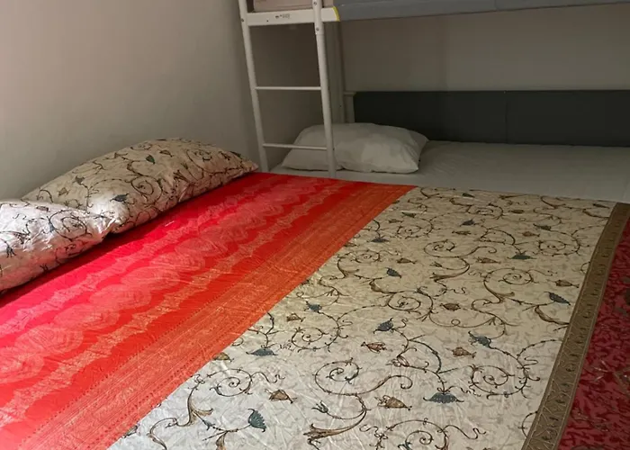 & Mountain アパート Civenna